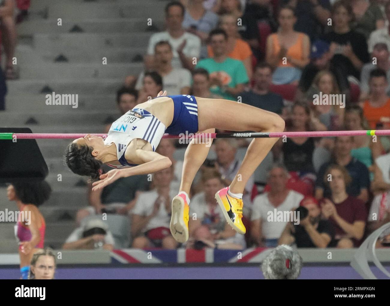 saut-en-hauteur-femmes-final-banque-de-photographies-et-d-images