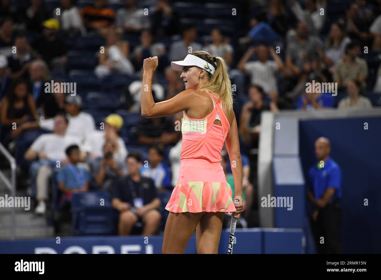 New York, États-Unis. 29 août 2023. La Belge Maryna Zanevska réagit lors d'un match de tennis entre la Belge Zanevska et la Belarus Sabalenka, au premier tour du simple féminin lors du tournoi de tennis US Open Grand Chelem 2023 à New York, USA, mardi 29 août 2023. BELGA PHOTO TONY BEHAR crédit : Belga News Agency/Alamy Live News Banque D'Images