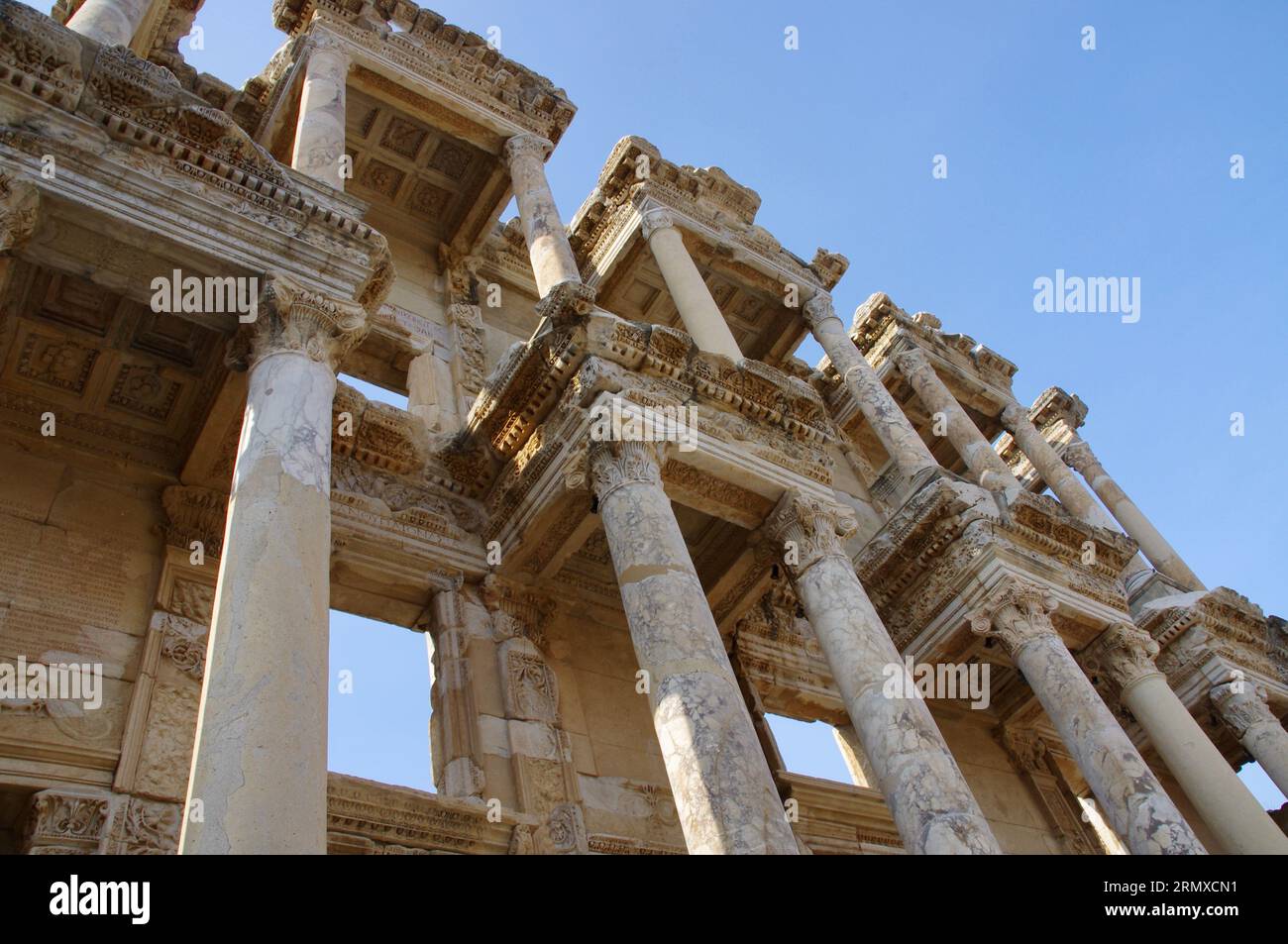 Éphèse, Turquie, la Bibliothèque de Celsus, un ancien bâtiment Roamn de 110 EC. Banque D'Images