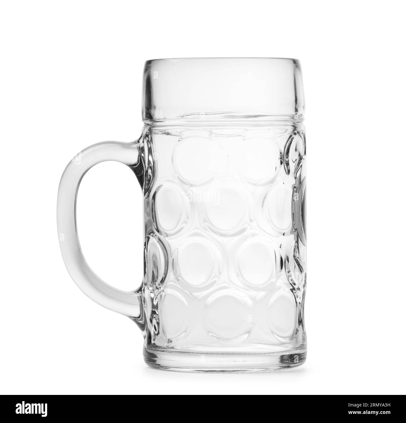 Vide grande tasse transparente en verre pour la bière, isolé sur fond blanc. Verrerie pour boissons. Banque D'Images