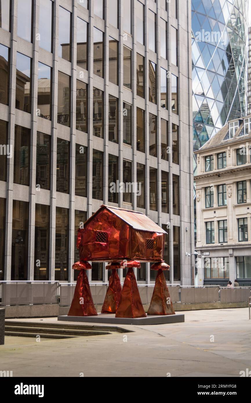 Le grenier, en acier enduit de poudre, par Jesse Pollock, fait partie de la sculpture dans la ville Banque D'Images