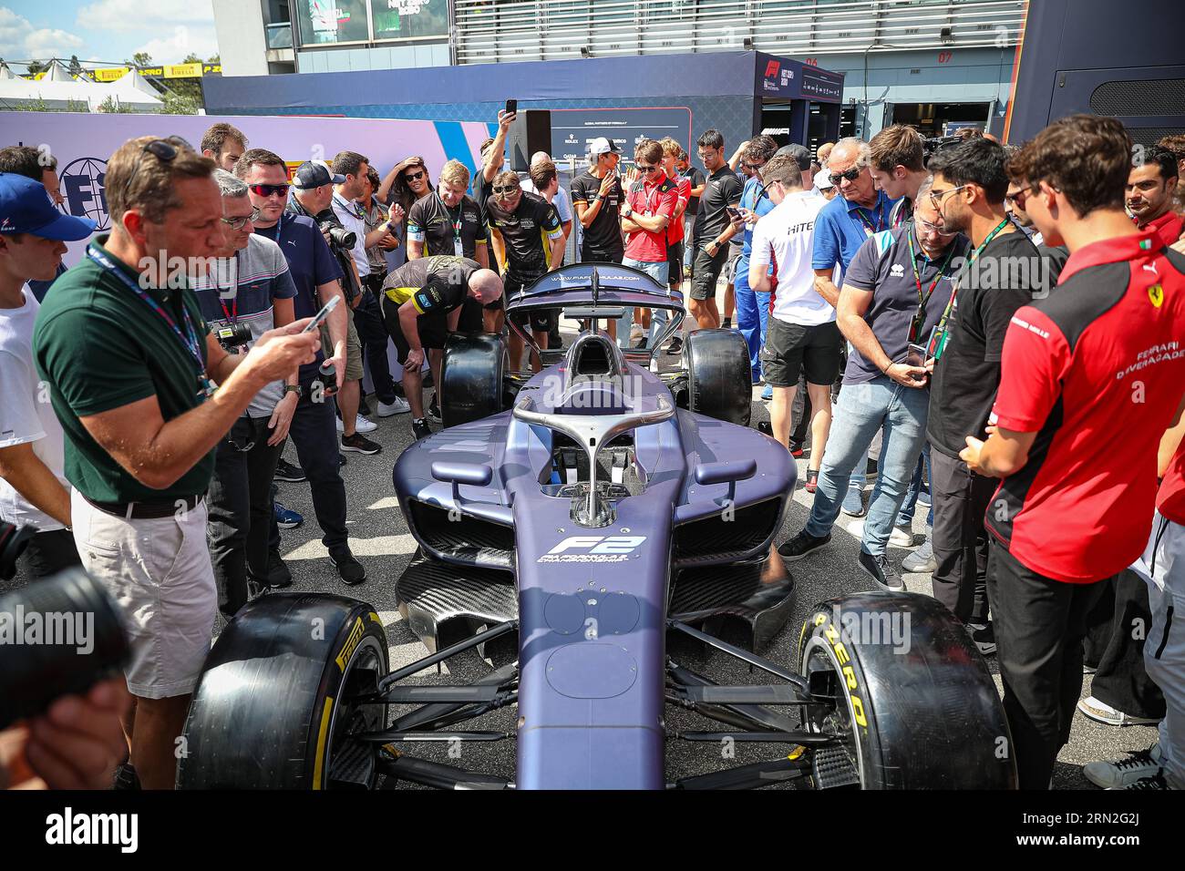 Présentation de la nouvelle voiture F2 pour la saison 2024 lors du GP d'Italie, Monza 31 août-3 septembre 2023 Championnat du monde de Formule 1 2023. Banque D'Images
