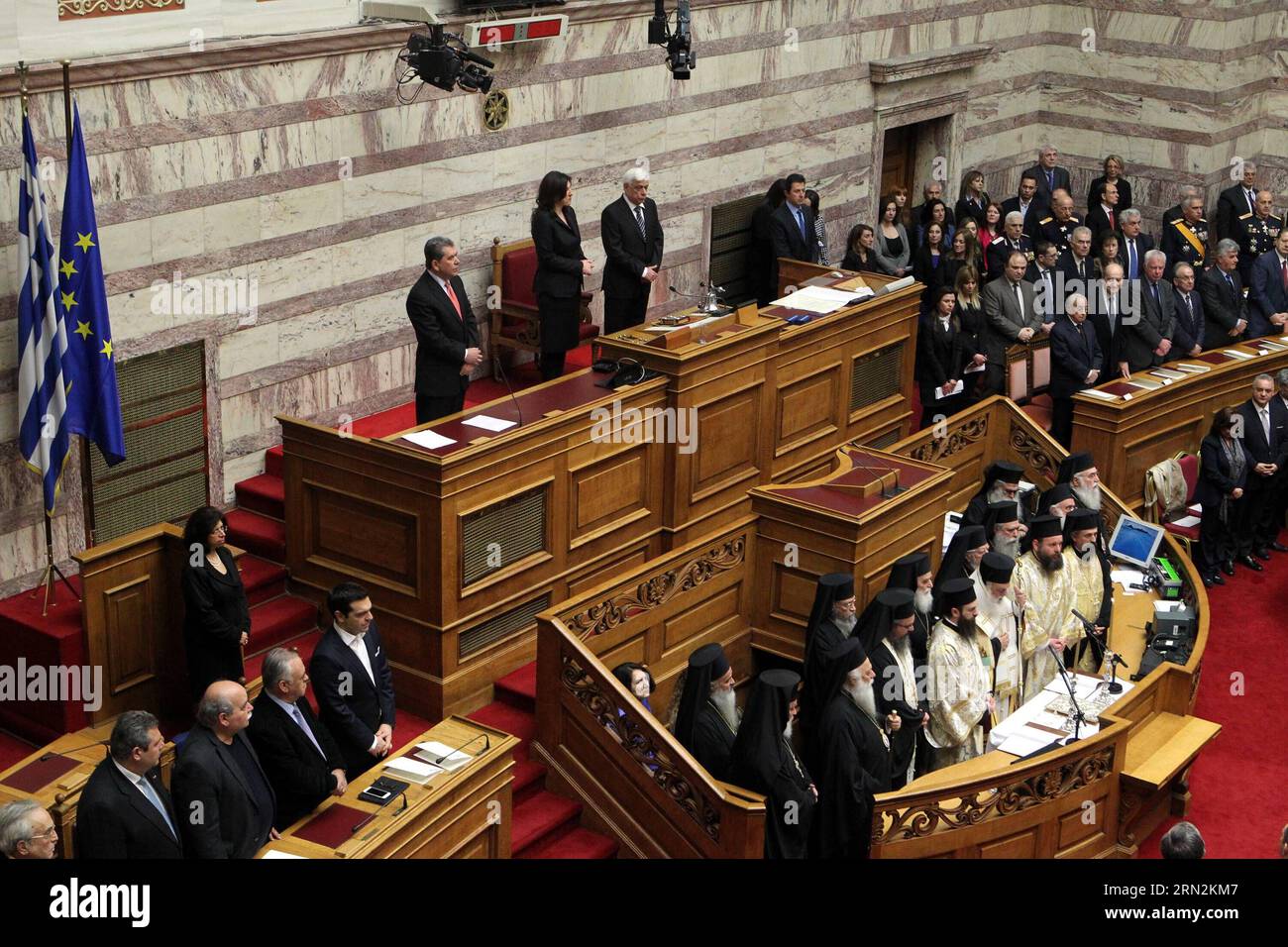 (150313) -- ATHÈNES, le 13 mars 2015 -- le président grec nouvellement élu Prokopis Pavlopoulos attend de prêter serment lors d'une cérémonie d'assermentation à l'intérieur du Parlement à Athènes, en Grèce, le 13 mars 2015. Le nouveau président de la République hellénique, Prokopis Pavlopoulos, a prêté serment ici vendredi. GRÈCE-ATHÈNES-POLITIQUE-PRÉSIDENT-PRESTATION DE SERMENT-IN MariosxLolos PUBLICATIONxNOTxINxCHN Athènes Mars 13 2015 le président grec nouvellement élu Prokopis Pavlopoulos attend de prêter SERMENT lors d'une cérémonie Swearingen à l'intérieur du Parlement à Athènes grec LE 13 2015 mars le nouveau président de la République hellénique Banque D'Images