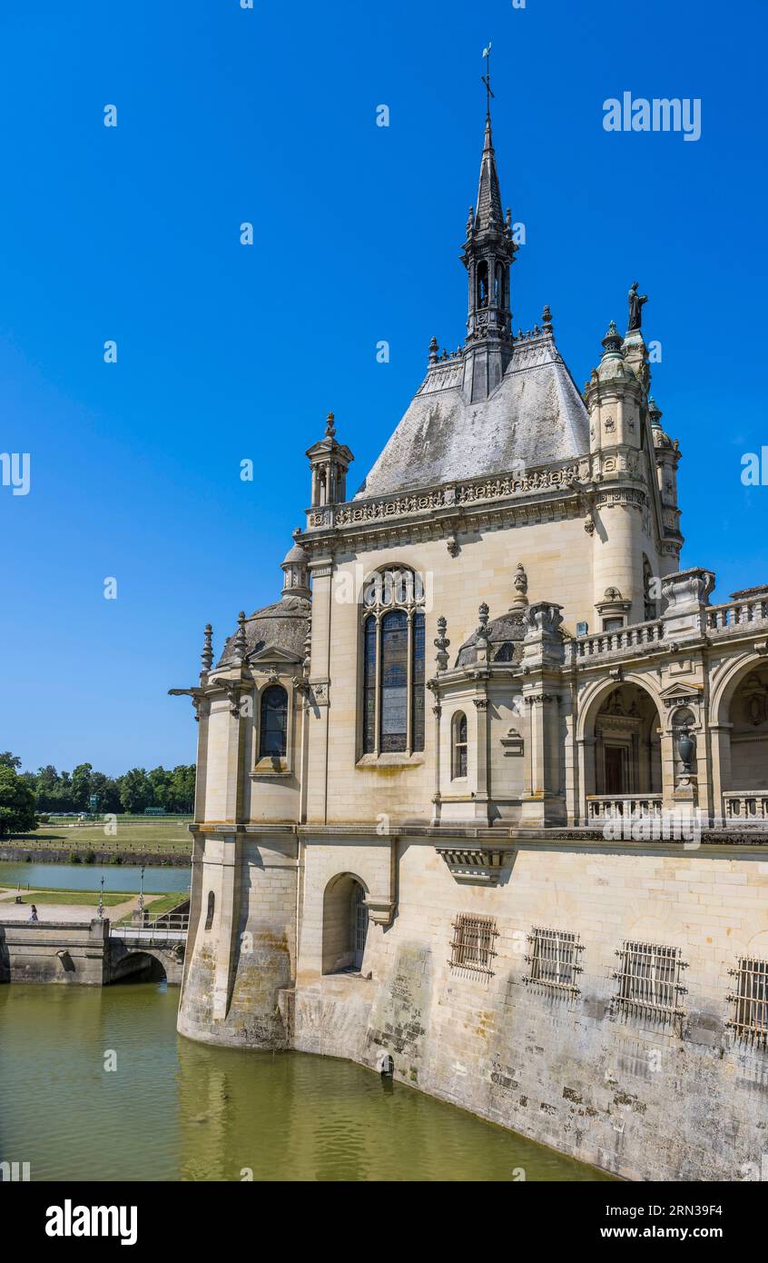France, Oise, Chantilly, le château de Chantilly, le musée Condé, la Chapelle et les douves Banque D'Images