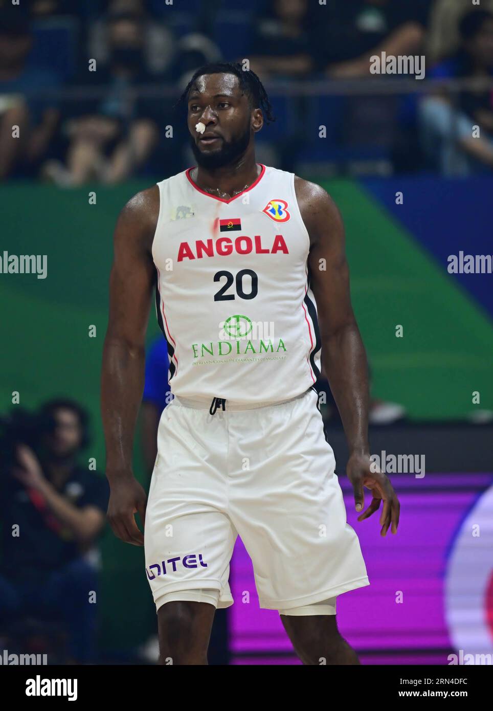 Quezon, Philippines. 31 août 2023. Bruno Fernando de l'équipe masculine angolaise de basket-ball en action lors du match de coupe du monde de basket-ball masculin FIBA 2023 entre la Chine et l'Angola à l'Araneta Coliseum. Score final Angola 76:83 Chine. Crédit : SOPA Images Limited/Alamy Live News Banque D'Images