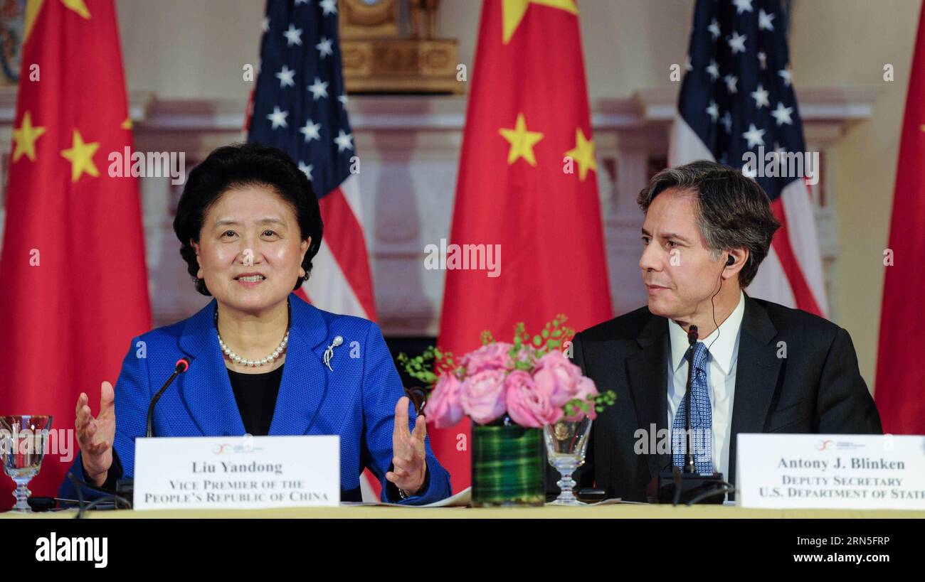 150625 -- WASHINGTON, le 24 juin 2015 -- le vice-premier ministre chinois Liu Yandong L et le sous-secrétaire d'État américain Anthony Blinken assistent aux sixième consultations de haut niveau Chine-États-Unis sur le CPE d'échange de personnes à personnes à Washington D.C., États-Unis, le 24 juin 2015. zw U.S.-WASHINGTON-CHINA-CPE BaoxDandan PUBLICATIONxNOTxINxCHN Banque D'Images 150625 -- WASHINGTON, le 24 juin 2015 -- le vice-premier ministre chinois Liu Yandong L et le sous-secrétaire d'État américain Anthony Blinken assistent aux sixième consultations de haut niveau Chine-États-Unis sur le CPE d'échange de personnes à personnes à Washington D.C., États-Unis, le 24 juin 2015. zw U.S.-WASHINGTON-CHINA-CPE BaoxDandan PUBLICATIONxNOTxINxCHN Banque D'Images
