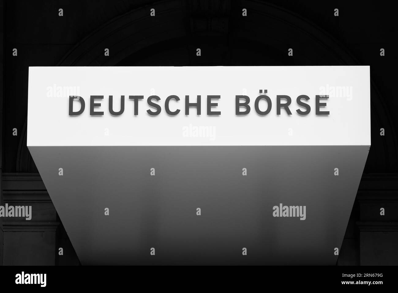 Panneau avec inscription Deutsche Boerse, Frankfurt am main, Hesse, Allemagne Banque D'Images