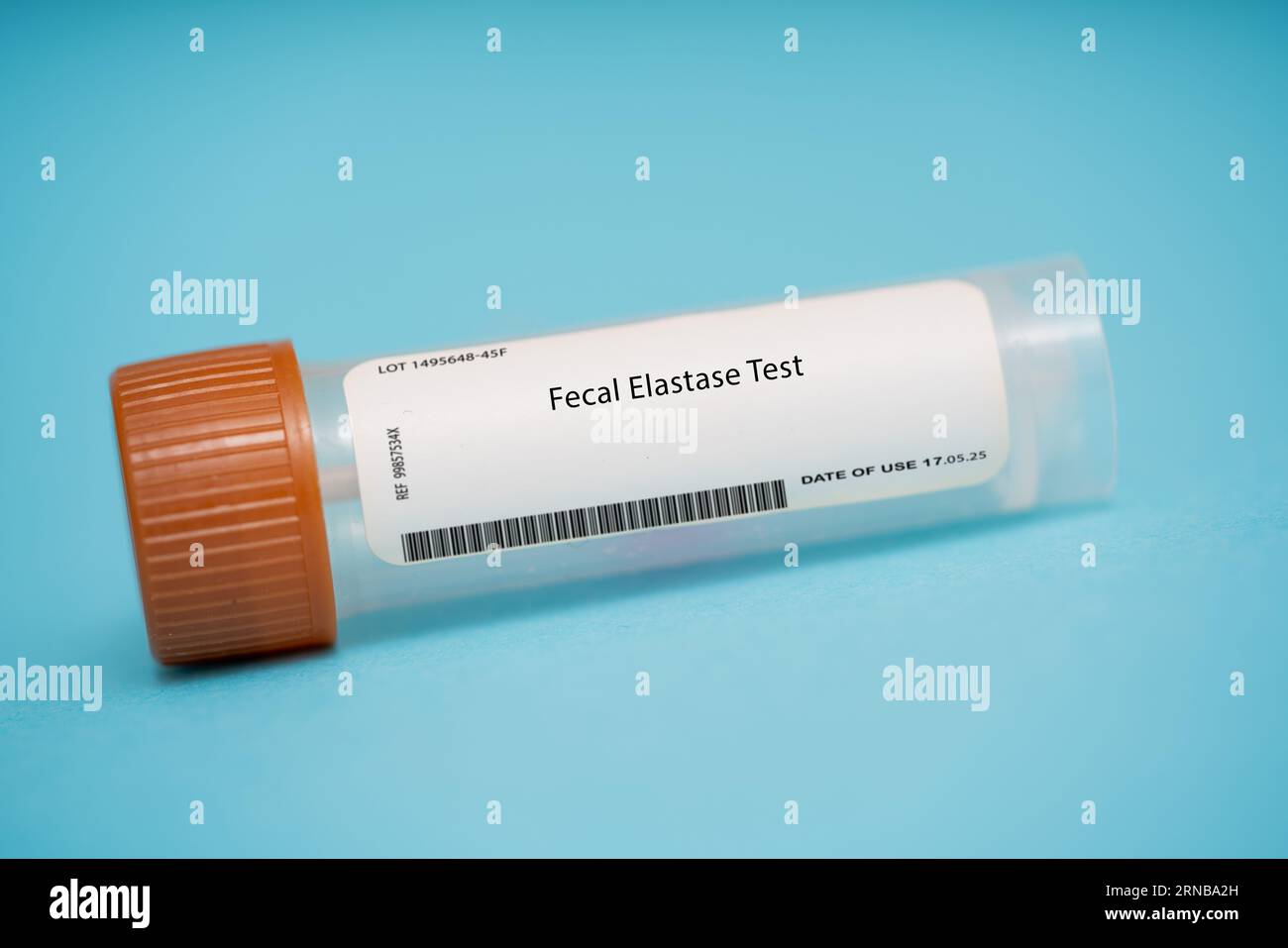 Test de l'élastase fécale ce test mesure le taux d'élastase, une enzyme  produite par le pancréas, dans les selles. Il peut être utilisé pour  diagnostiquer le pancréas Photo Stock - Alamy
