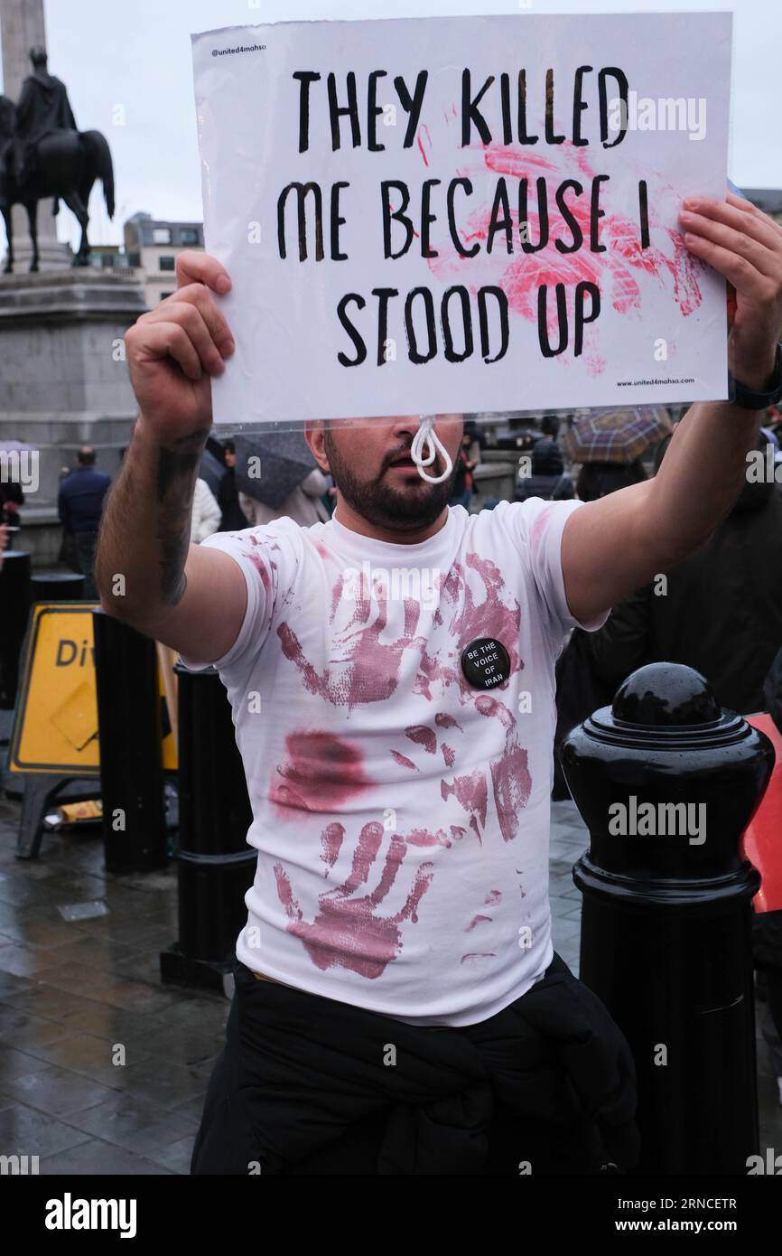 Trafalgar Square, Londres, Royaume-Uni. 5 novembre 2022. Les manifestants se rassemblent pour montrer leur colère après la mort de Mahsa Amini. Crédit Mark Lear / Alamy stock photo Banque D'Images