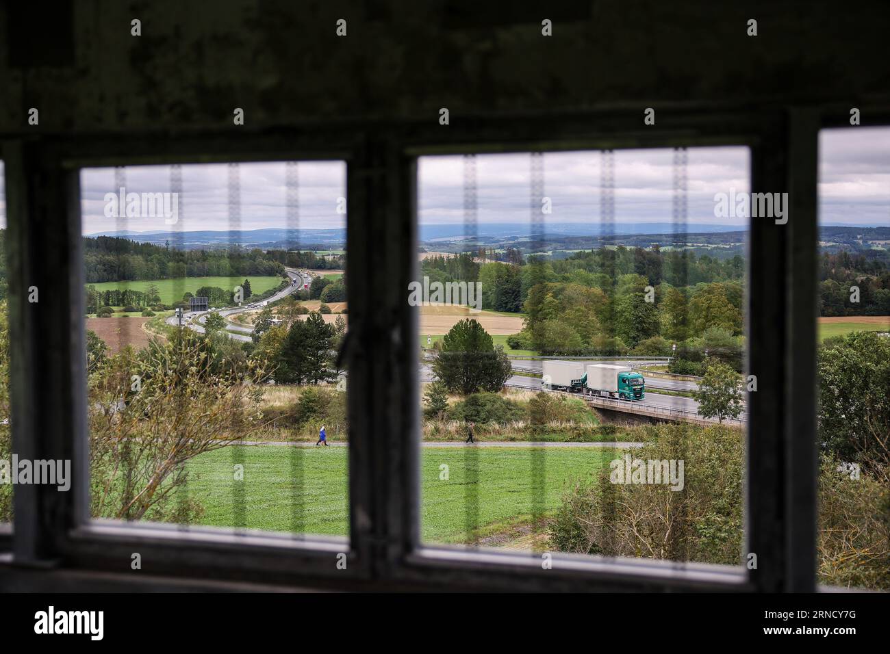 Soi Rda 01 septembre 2023, Saxe, Heinersgrün : vue depuis la tour frontalière ...