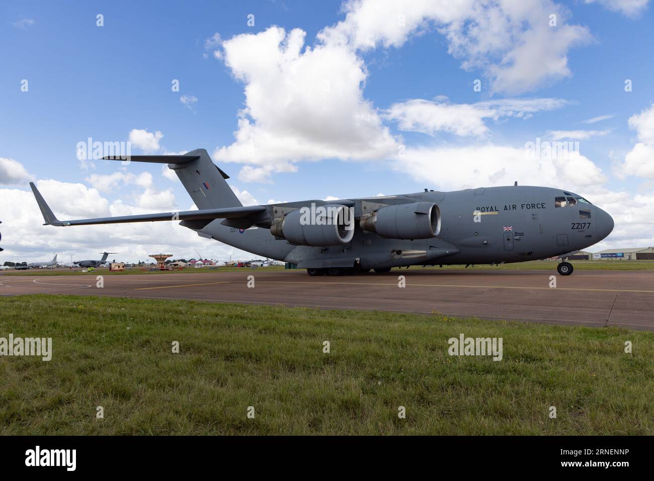 Un Boeing C-17a Globemaster III du 99e escadron RAF se prépare à quitter le Royal International Air Tattoo de 2023 Banque D'Images Un Boeing C-17a Globemaster III du 99e escadron RAF se prépare à quitter le Royal International Air Tattoo de 2023 Banque D'Images