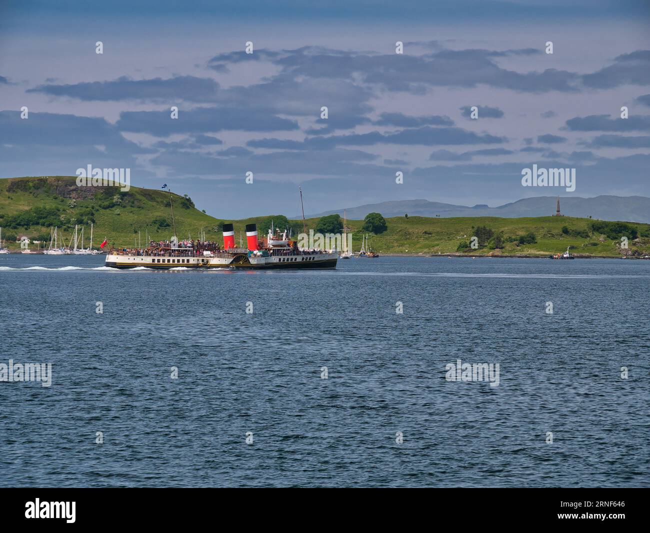 Le PS Waverley à Oban, Écosse, Royaume-Uni. Construit en 1946, c'est le dernier bateau à aubes transportant des passagers de mer au monde. Banque D'Images