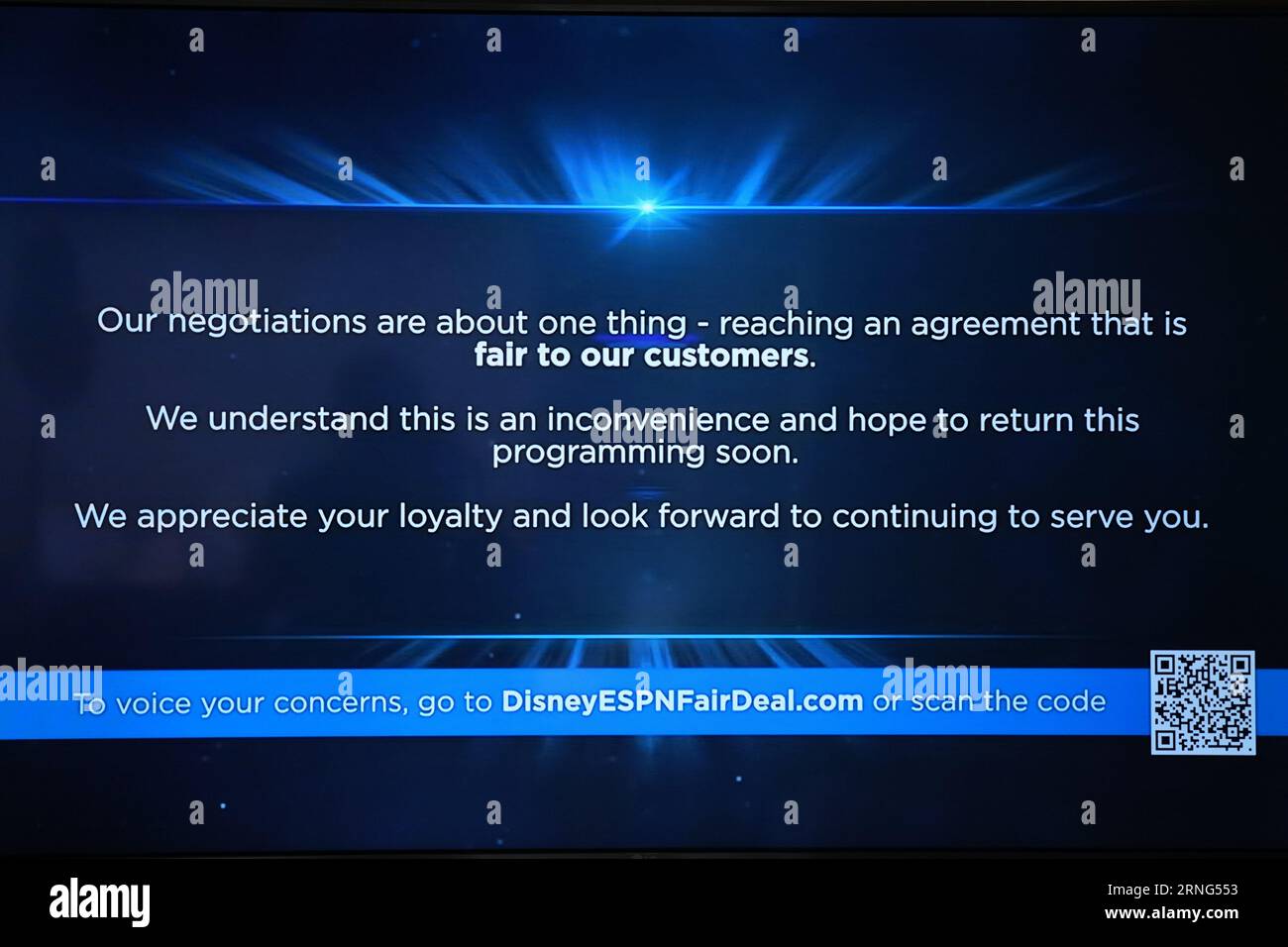 Un message sur une chaîne appartenant à Disney sur Spectrum « nos  négociations portent sur une chose : parvenir à un accord équitable pour nos  clients. Nous comprenons qu'il s'agit d'un inconvénient