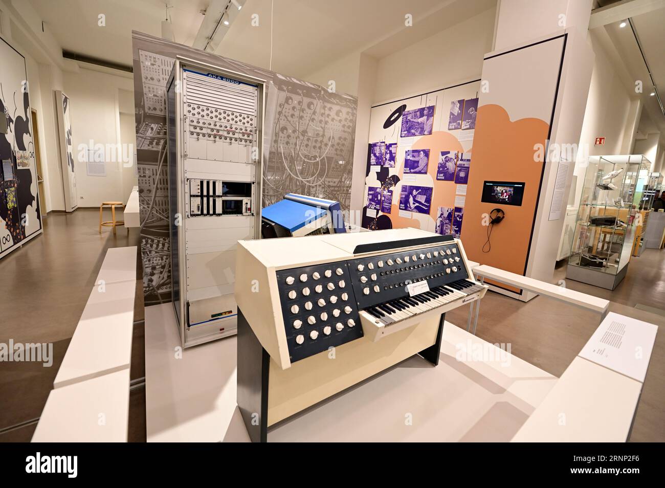 Vienne, Autriche. Musée technique de Vienne. Ordinateur de musique AKA 2000 Banque D'Images