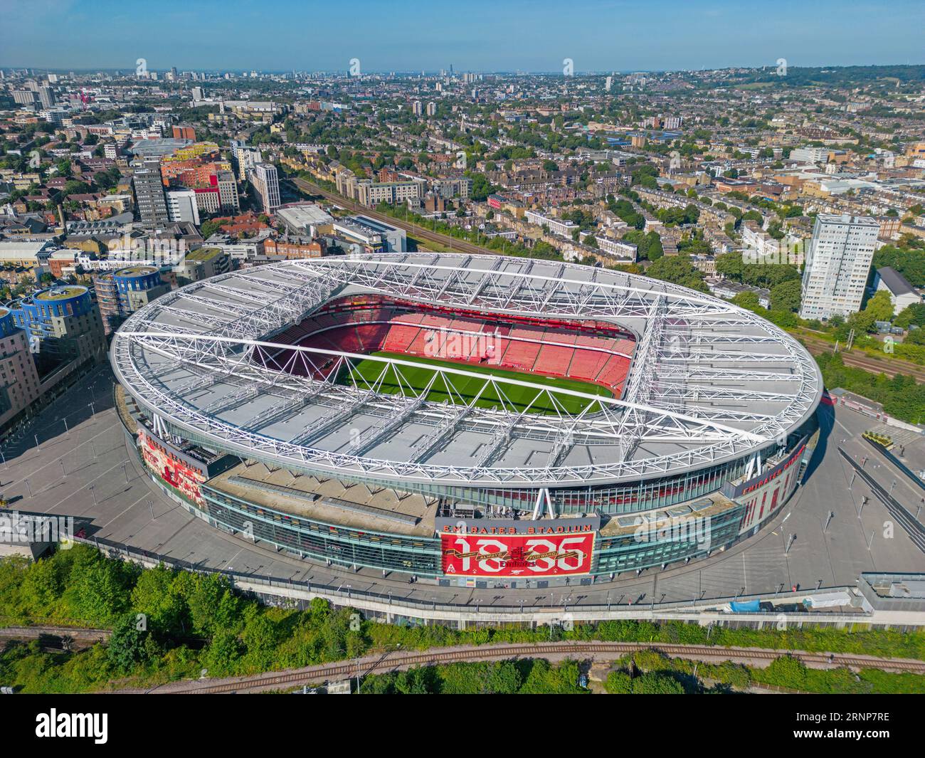 Londres. Royaume-Uni. 08/16/2023 image aérienne de l'Emirates Stadium. Arsenal football Club. 16 août 2023 Banque D'Images