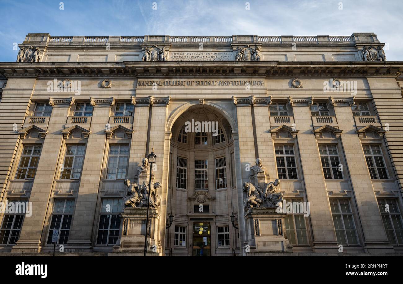 Londres, Royaume-Uni : entrée à l'Imperial College of Science and Technology sur Prince Consort Road à South Kensington, Londres. Banque D'Images