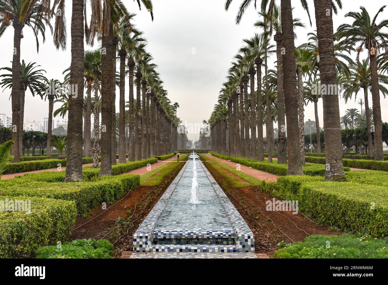 Casablanca, Maroc - 9 février 2023 : Parc de la Ligue arabe au coeur de Casablanca Banque D'Images