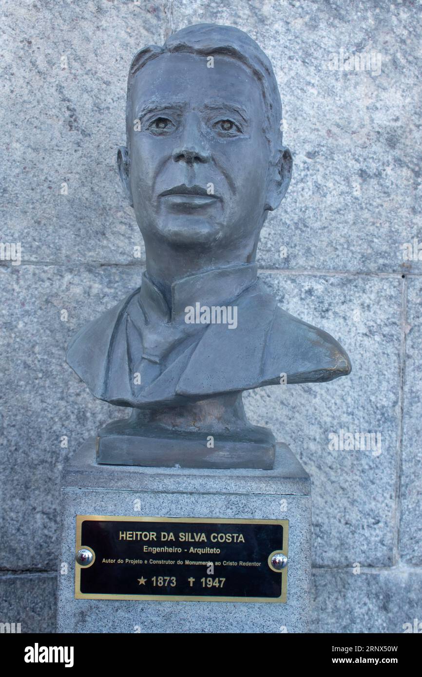 Corcovado, Rio de Janeiro : buste de Heitor da Silva Costa, ingénieur civil brésilien, concepteur et constructeur du monument du Christ Rédempteur Banque D'Images