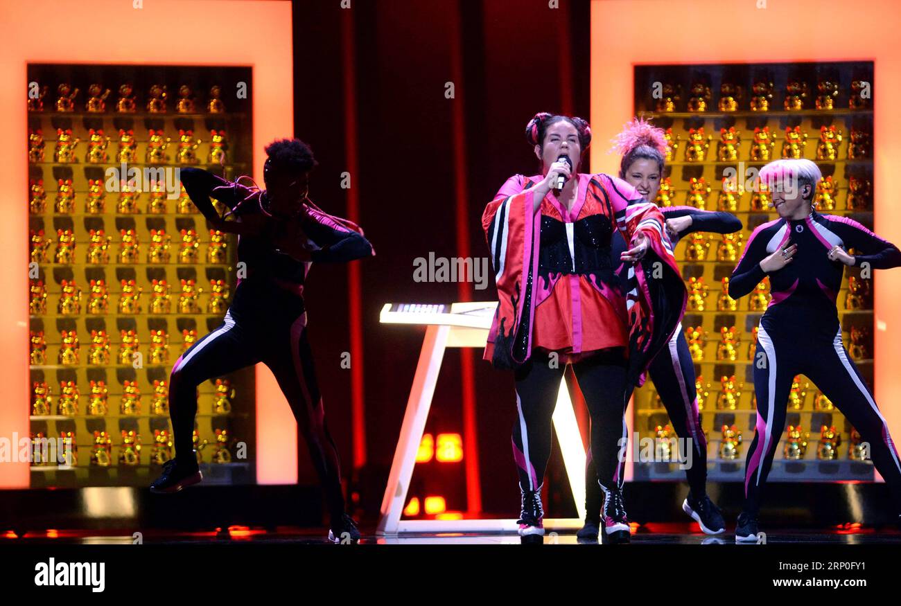 (180513) -- LISBONNE, 13 mai 2018 -- la chanteuse israélienne Netta Barzilai se produit lors de la répétition générale de la Grande finale du Concours Eurovision de la chanson à Lisbonne, Portugal, le 11 mai 2018. Netta Barzilai, avec sa chanson Toy , a remporté la Grande finale du Concours Eurovision de la chanson samedi soir. (zcc) PORTUGAL-LISBONNE-EUROVISION CONCOURS DE LA CHANSON-GAGNANT ZhangxLiyun PUBLICATIONxNOTxINxCHN Banque D'Images