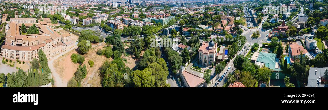 Vue d'oiseau du monastère de Pedralbes, Barcelone, Espagne Banque D'Images