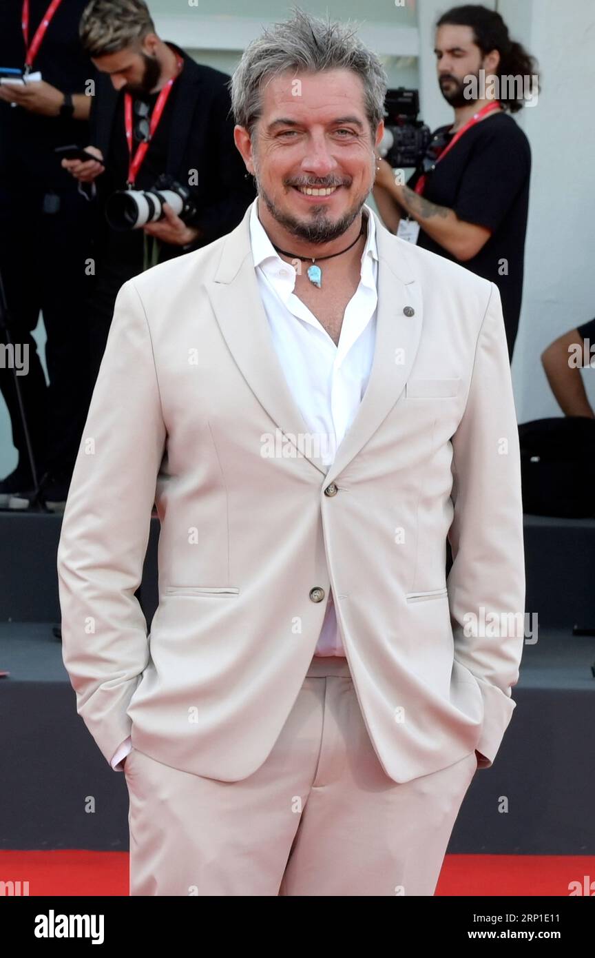 Paolo Ruffini BEI der Premiere des Kinofilms 'Maestro' auf der Biennale di Venezia 2023 / 80. Internationale Filmfestspiele von Venedig im Palazzo del Cinema. Venedig, 02.09.2023 Banque D'Images