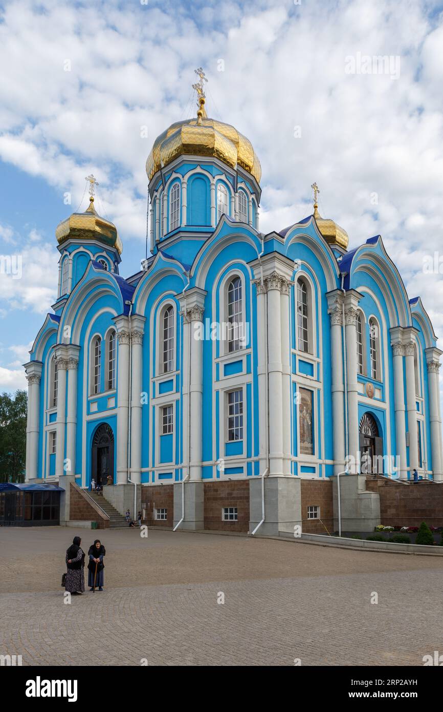 Zadonsk est une ville unique dans la région de Lipetsk avec trois monastères actifs, du XVIII siècle Banque D'Images