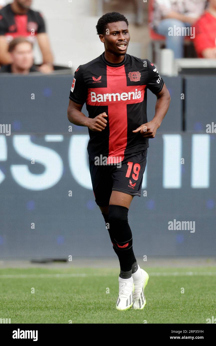 Leverkusen, Deutschland, 1. Fussball Bundesliga Bayer 04 Leverkusen : SV Darmstadt 98 5-1 am 02. 09. 2023 In der Bay Arena in Leverkusen Nathan TELLA (LEV) Foto : Norbert Schmidt, Duesseldorf Banque D'Images