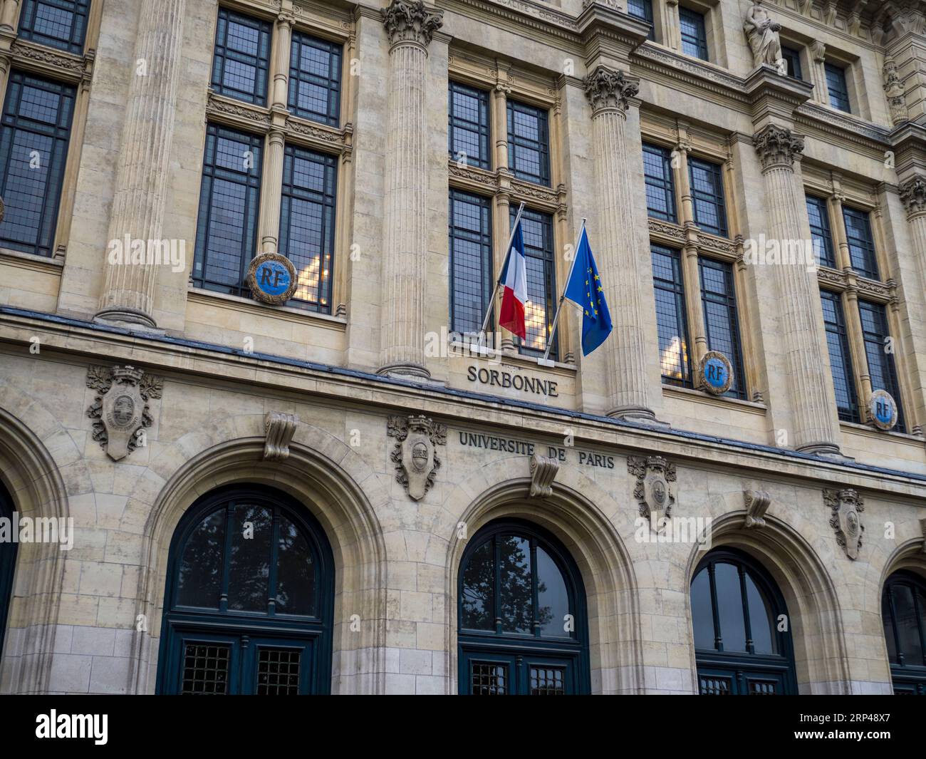 Main entrance sorbonne paris Banque de photographies et d’images à ...
