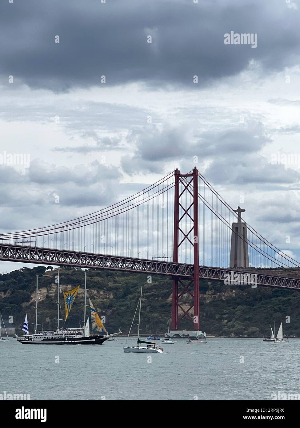 Course de grands voiliers 2023 regata dans le fleuve Tage, Lisbonne Banque D'Images