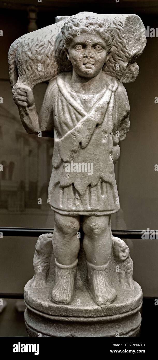 Statuette romaine tardive du bon Pasteur (4e siècle), de Corinthe Athènes, Musée, grec, Grèce. Banque D'Images