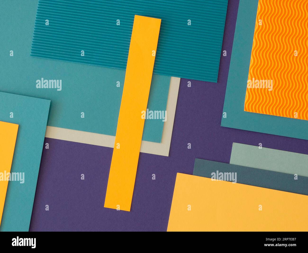 Formes géométriques abstraites minimalistes à partir de papier Banque D'Images