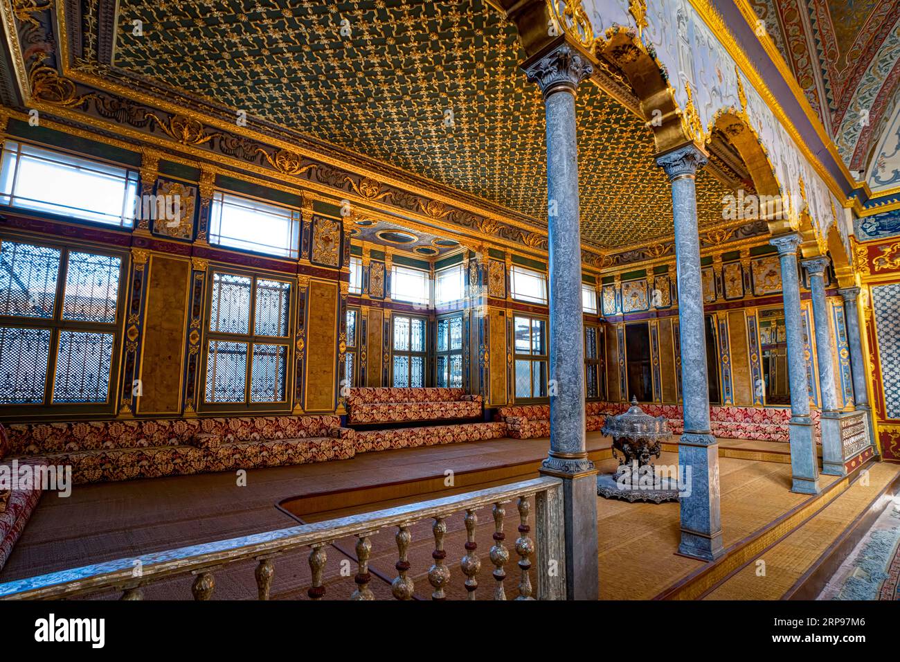 Salle impériale au palais de Topkapi Harem. Istanbul, Turquie Banque D'Images