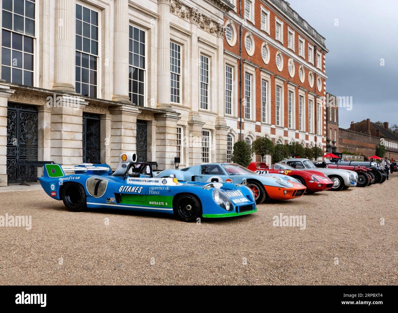 Les vainqueurs du Mans sont exposés au Concours of Elegance au Hampton court Palace London UK 2023 Banque D'Images