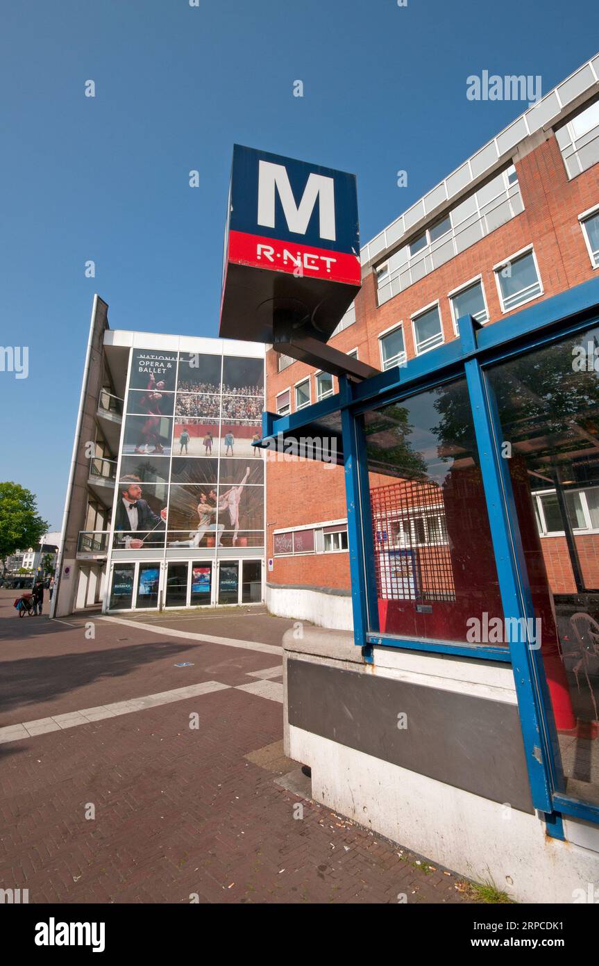 Station de métro Waterlooplein à côté de nationale Opera & Ballet, Amsterdam, pays-Bas Banque D'Images