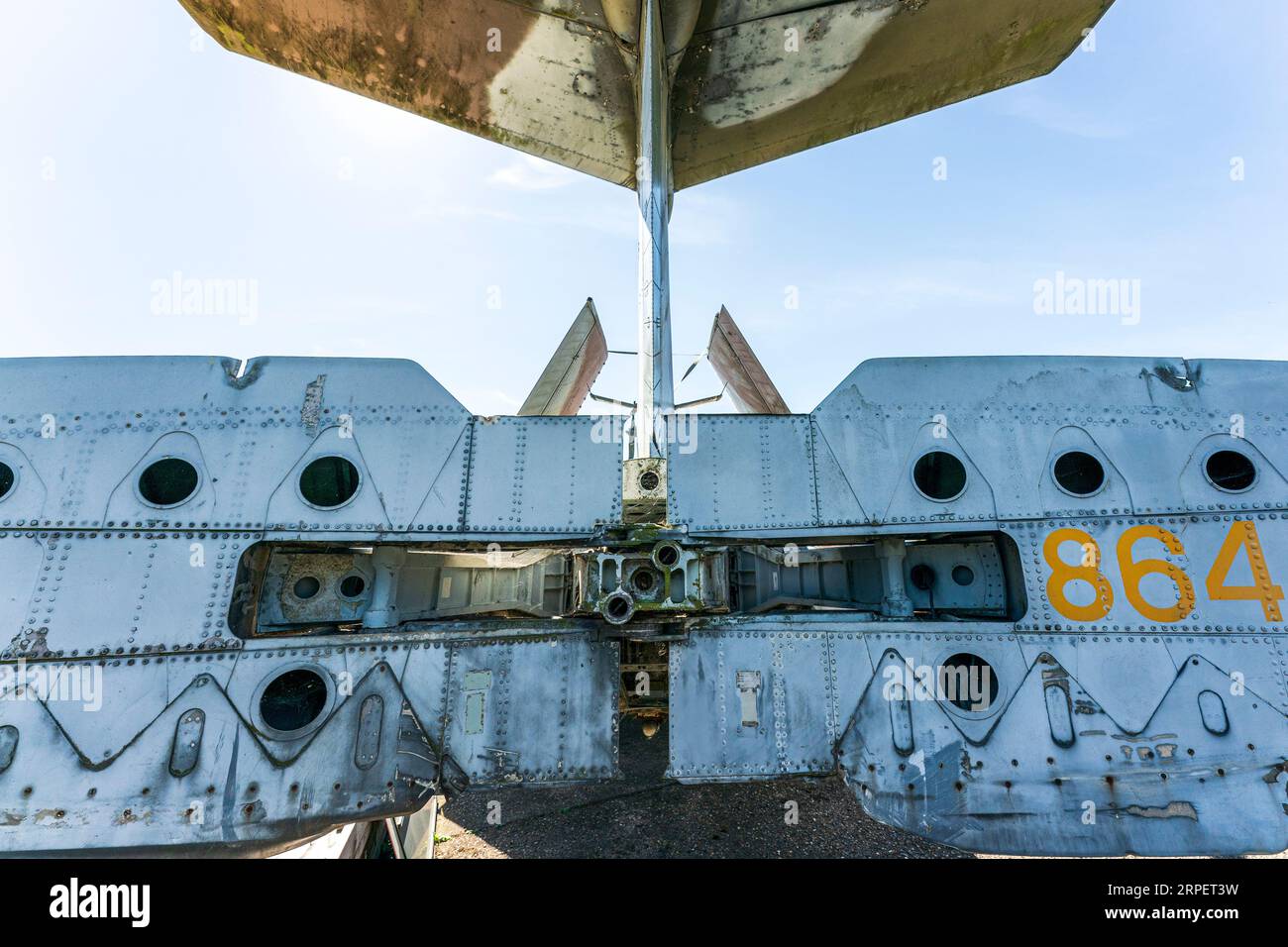 Gros plan sur les freins à ciel ouvert à l'arrière d'un bombardier Blackburn Buccaneer righter à l'extérieur du RAF Manston History Museum dans le Kent. Banque D'Images