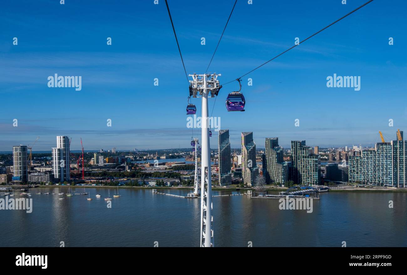 Vues sur Londres Greenwich et les Docklands avec le téléphérique Cloud Banque D'Images
