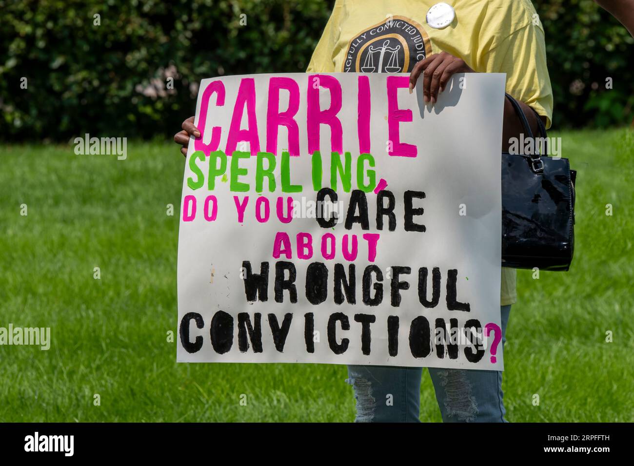 St. Paul, Minnesota. Protestation pour les personnes qui ont été incarcérées à tort. Ils appellent Carrie Sperling, la directrice de la condamnation Revi Banque D'Images