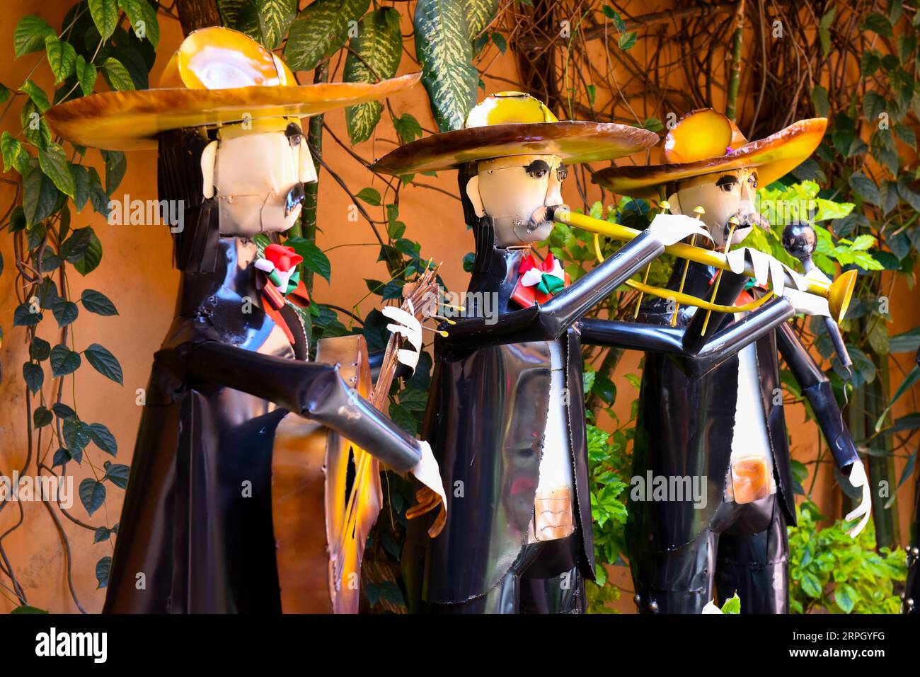 Sculptures jouant de la musique , ville d'Oaxaca, Mexique Banque D'Images
