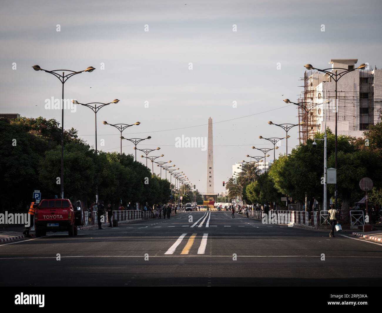 191125 -- DAKAR, 25 novembre 2019 Xinhua -- la photo prise le 23 novembre 2019 montre l'Obélisque à Dakar, capitale du Sénégal. Situé dans le centre-ville de Dakar, l Obélisque a été construit pour commémorer l indépendance du Sénégal de la France en 1960. Photo Louis Denga/Xinhua SENEGAL-DAKAR-LANDMARK-OBELISK PUBLICATIONxNOTxINxCHN Banque D'Images