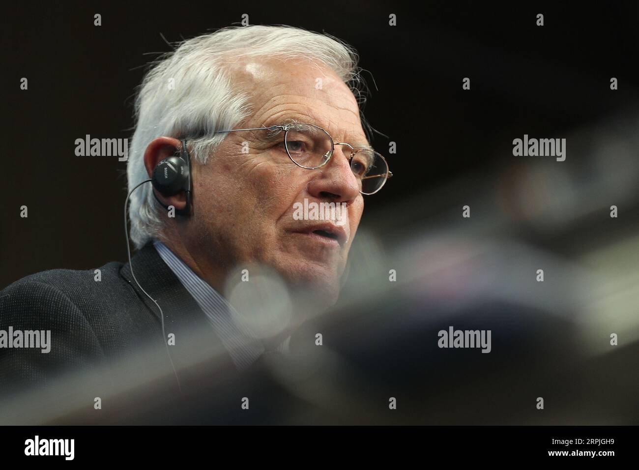 191209 -- BRUXELLES, le 9 décembre 2019 -- le nouveau Haut Représentant de l'UE pour les affaires étrangères et la politique de sécurité Josep Borrell Fontelles prend la parole lors d'une conférence de presse après la réunion du Conseil des affaires étrangères de l'UE au siège de l'UE à Bruxelles, en Belgique, le 9 décembre 2019. La réunion du Conseil "Affaires étrangères" de l'UE a été clôturée lundi. BELGIQUE-BRUXELLES-UE-CONSEIL AFFAIRES ÉTRANGÈRES-SESSION-CLÔTURE ZHENGXHUANSONG PUBLICATIONXNOTXINXCHN Banque D'Images