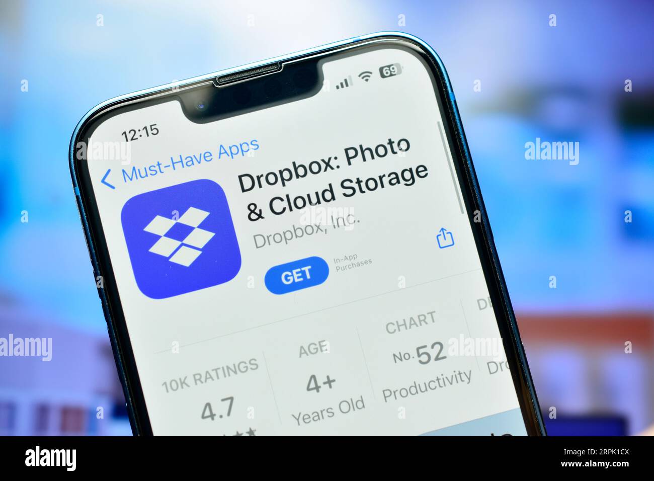 New Delhi, Inde 4 septembre 2023:- application Dropbox sur appstore utilisée pour stocker les données des utilisateurs sur le cloud Banque D'Images