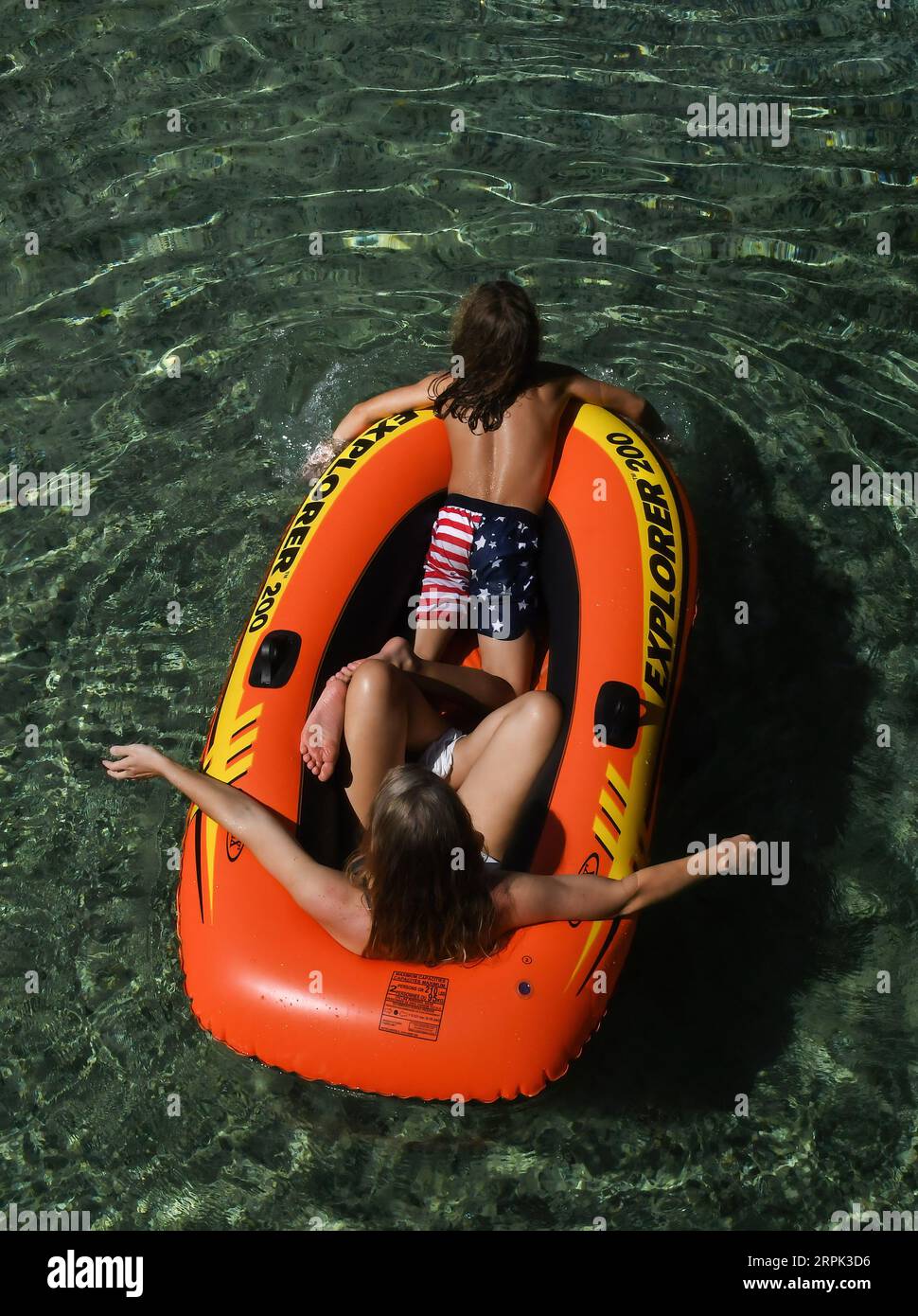 Apopka, États-Unis. 04 septembre 2023. Les gens aiment flotter sur les tubes le jour de la fête du travail à Rock Springs Kelly Park à Apopka. (Photo Paul Hennessy/SOPA Images/Sipa USA) crédit : SIPA USA/Alamy Live News Banque D'Images