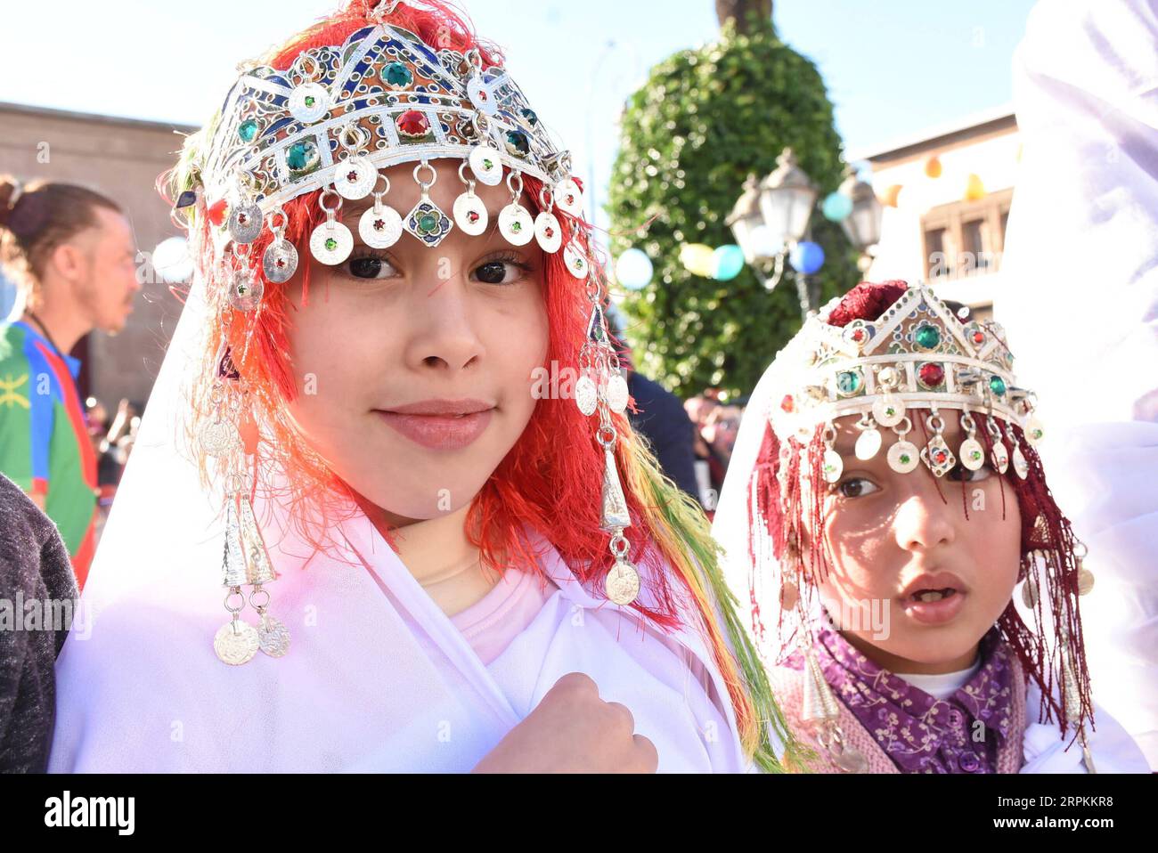 200113 -- RABAT, 13 janvier 2020 -- des filles berbères amazighes participent à un rassemblement pour célébrer le nouvel an amazigh connu sous le nom de Yennayer à Rabat, Maroc, le 12 janvier 2020. Photo de /Xinhua MAROC-RABAT-AMAZIGH NOUVEL AN Chadi PUBLICATIONxNOTxINxCHN Banque D'Images