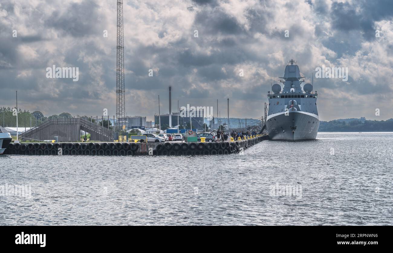 Port de Fredericia avec le navire de guerre Iver Huitfeldt, Danemark Banque D'Images