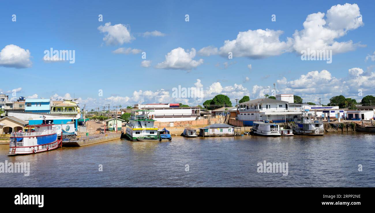 Nova Olinda do Norte, établissement le long de la rivière Madère, État d'Amazonie, Brésil Banque D'Images