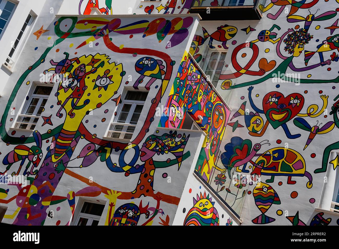 Espagne, Îles Baléares, Majorque, Palma de Majorque, extérieur coloré de l'hôtel Atrmadams sur Carrer de marques de la Senia. Banque D'Images