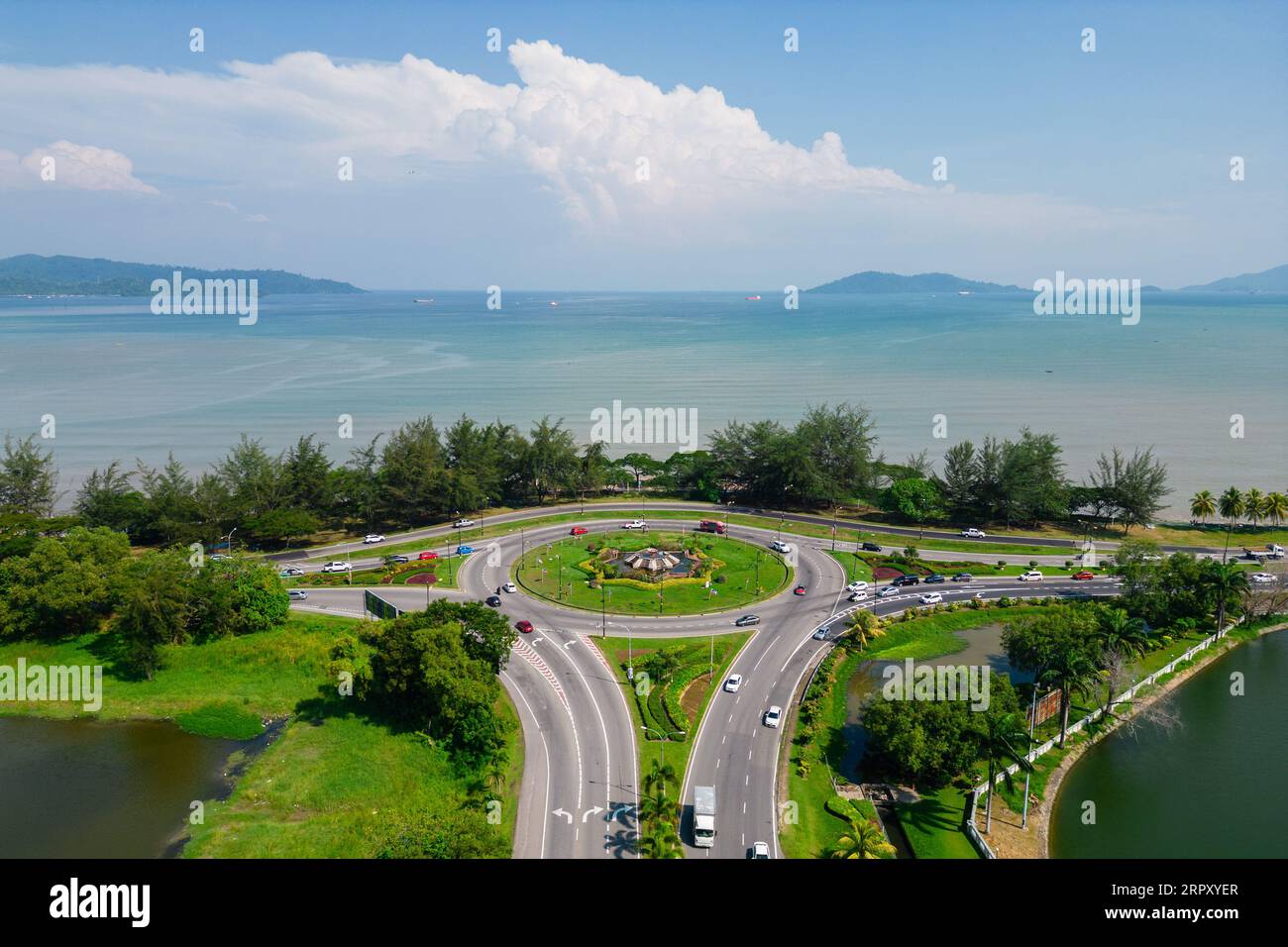 Vue aérienne du point de vue Likas à Kota Kinabalu à Sabah, Malaisie Banque D'Images