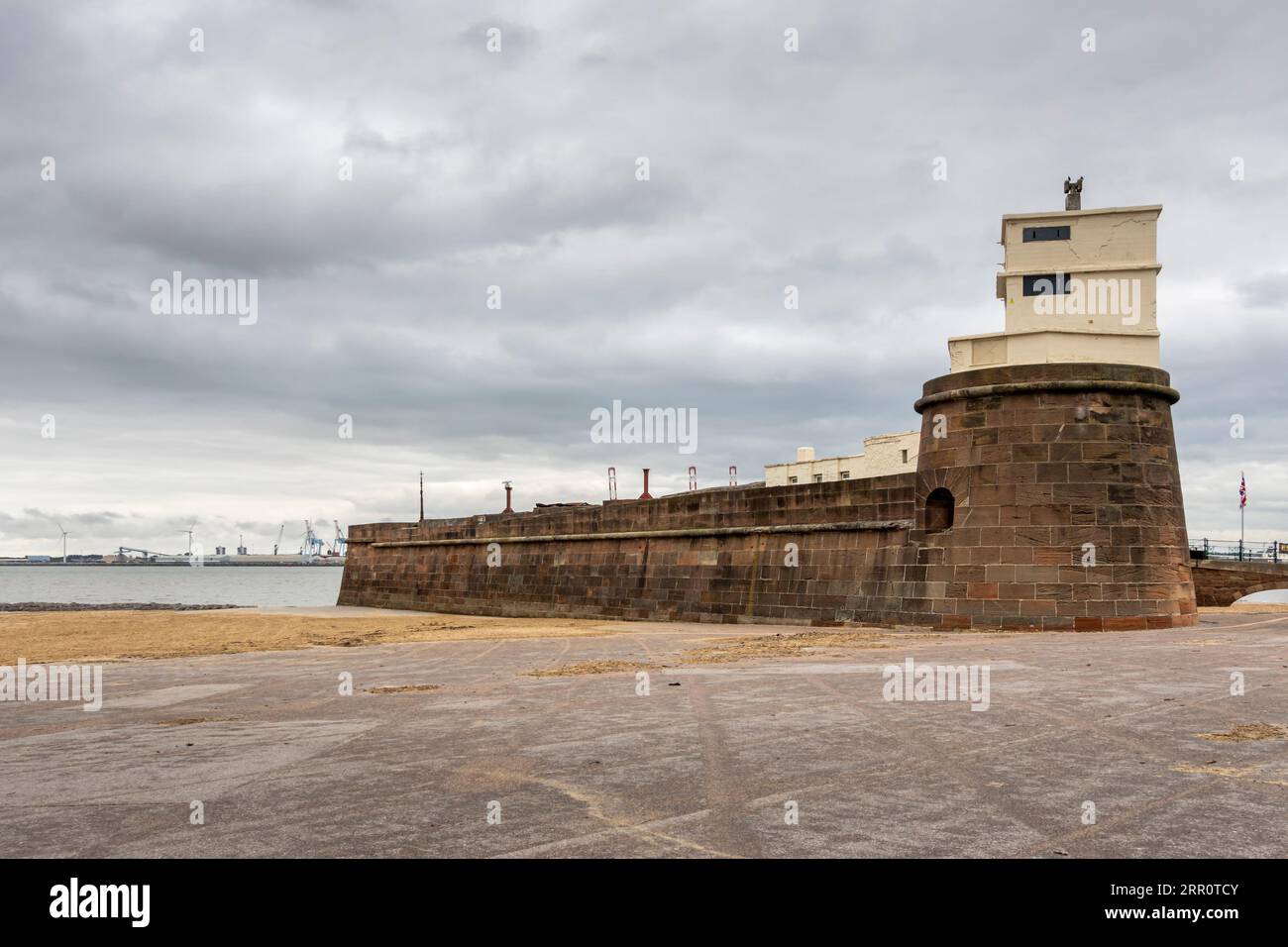 Fort Perch Rock, situé à l'embouchure de la baie de Liverpool à New Brighton, Merseyside Banque D'Images
