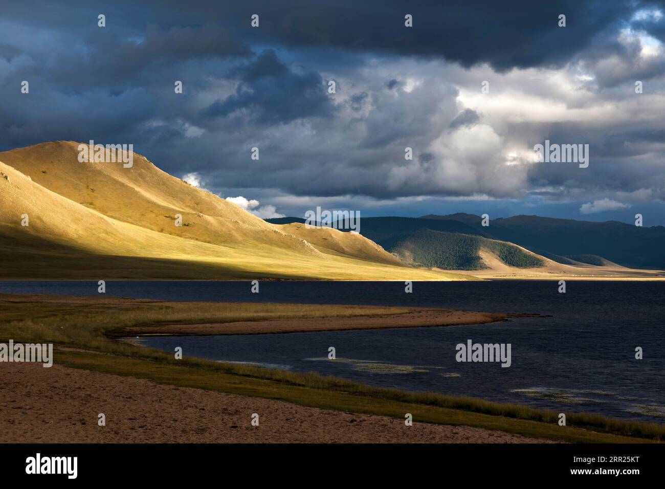 Lac Tsagaan Nuur, Mongolie Banque D'Images