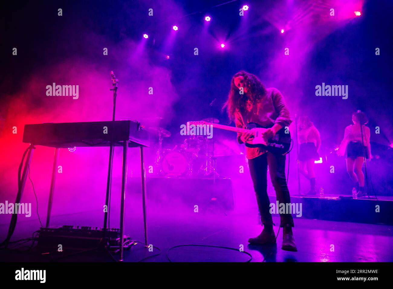 MELBOURNE, AUSTRALIE, 28 MAI : le groupe de musique australien Holy effectue sa tournée nationale « Hello My Beautiful World » au Forum Theatre le 28 2 mai Banque D'Images